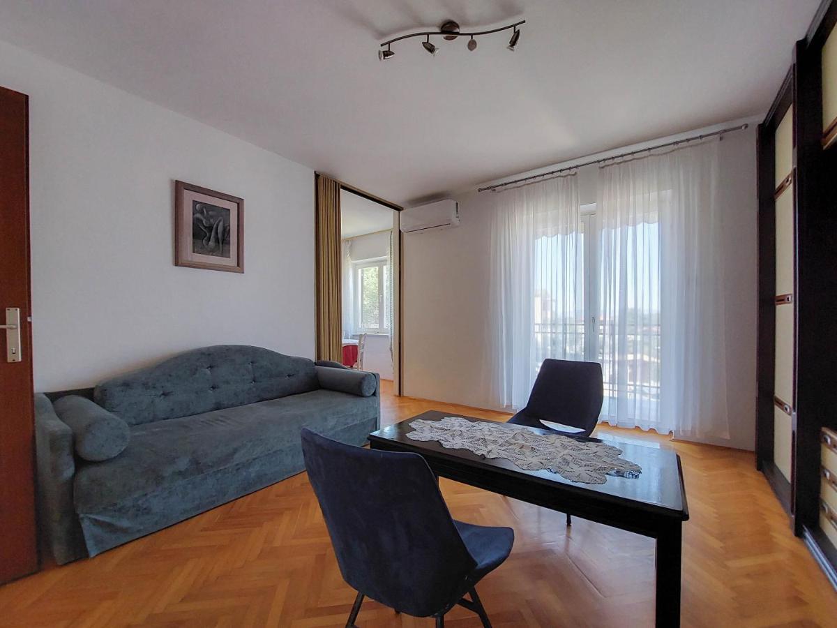 Apartments Nikola Punat Exteriér fotografie