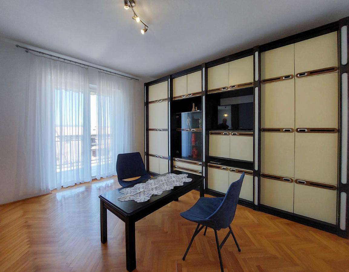 Apartments Nikola Punat Exteriér fotografie